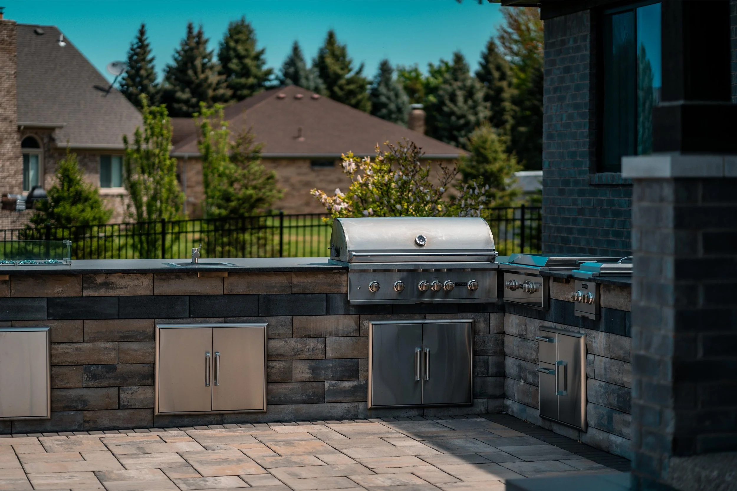 Outdoor Kitchen in Troy, Rochester Hills, Shelby, Oakland, Macomb